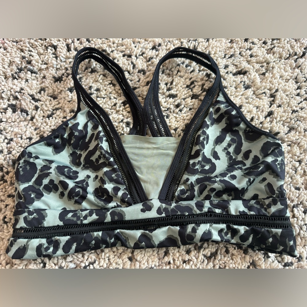 Victoria sport Leopard Print Sports Bra 3/$15